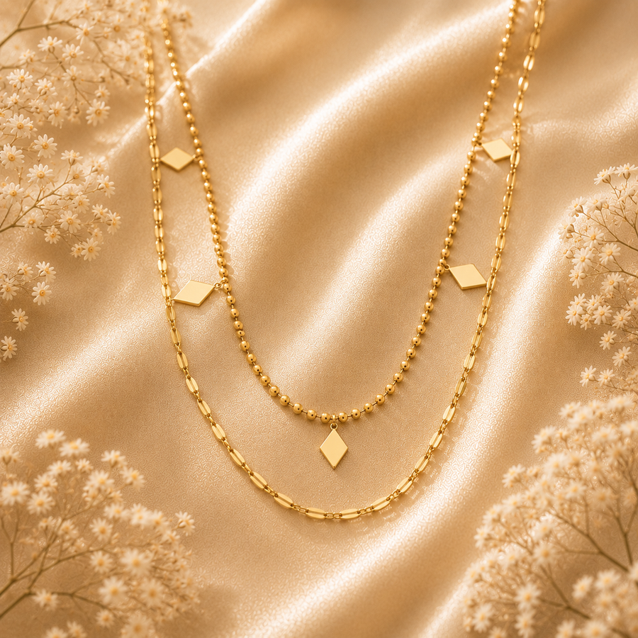Collier double rang plaqué or avec pendentif losange géométrique