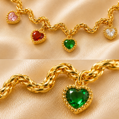Collier style français avec pendentifs cœur en zircons colorés